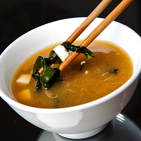 Місо широ з лососем / Люкс кафе / замовити їжу Нижня Білка