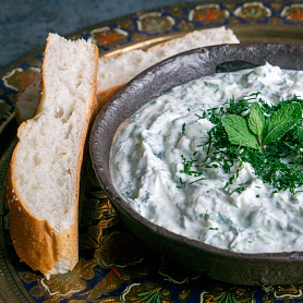 Дзадзикі з фокачо  / Люкс кафе / замовити їжу