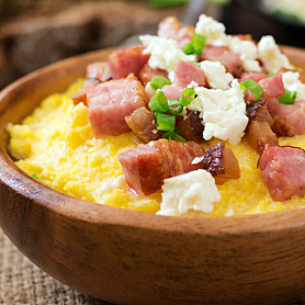 Банош з шкварками та бринзою / Люкс кафе / замовити їжу